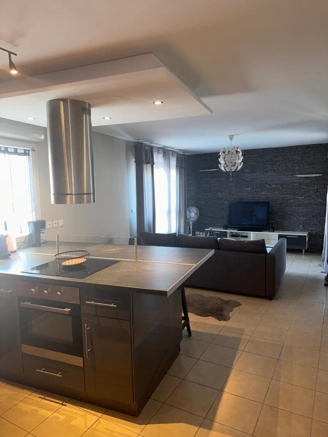 Superbe Appartement Tout Equipe Avec Parking. マルセイユ エクステリア 写真